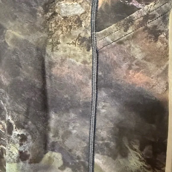 Lululemon leggings - Picture 3 of 5